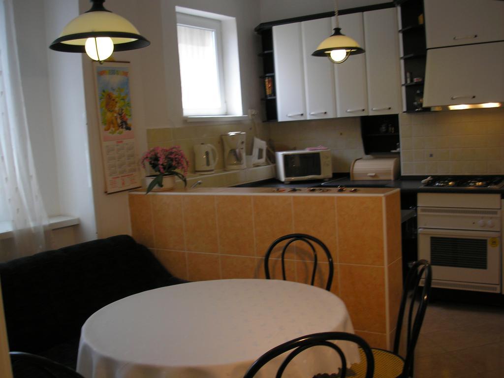 Vacation Apartment Up To 10 Братислава Номер фото